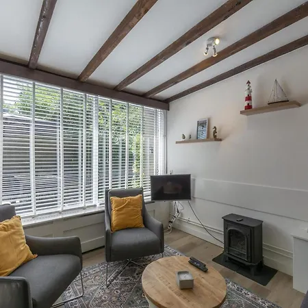 Holiday home Astonishing With Balcony *