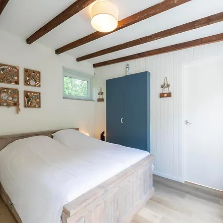 Casa de Férias In Sint Maartenszee Near The