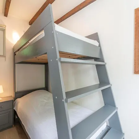 Casa vacanze In Sint Maartenszee Near The *