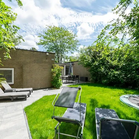 In Sint Maartenszee Near The Casa de Férias *